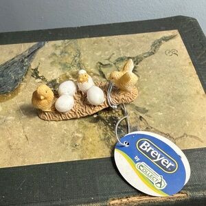 Breyer Miniature Tan and White Bird Figurine with Eggs